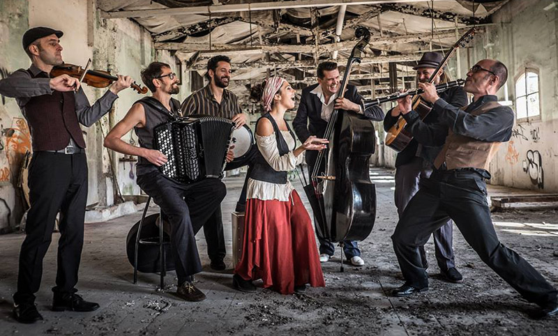 Barcelona Gipsy Balkan Orchestra