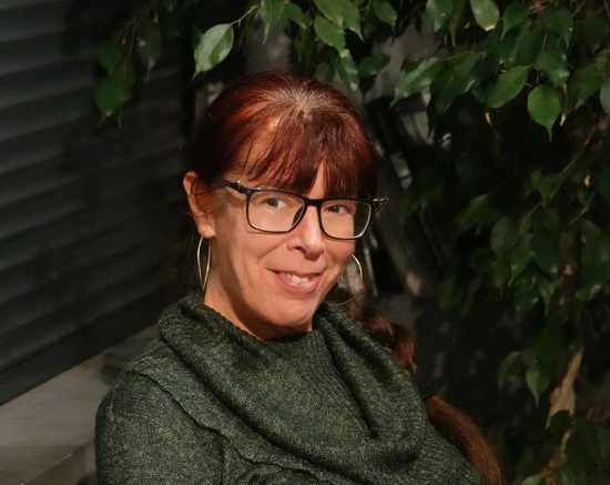 Бела Бенова за пътешествията в търсене на фарове