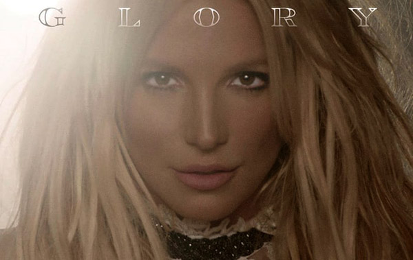 „Glory“ на Бритни Спиърс © RCA Records