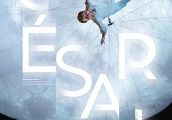 Афиш на наградите "Сезар" 2026. „Le sens de la fête“ © 2016 Quad + Ten - Ten Films Gaumont - TF1 Films Production - Panache Production - La compagnie Cinématographique.